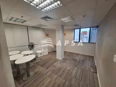 Sala Comercial para alugar, 249m² no Centro, Rio de Janeiro