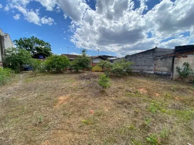Lote/Terreno à venda, 568m² no Fátima, Joinville