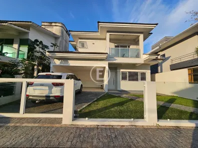 Casa com 4 Quartos à venda, 243m² no Pedra Branca, Palhoça