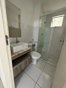Apartamento com 3 Quartos para alugar, 65m² no Vila Industrial, São José dos Campos