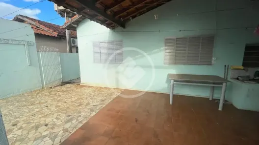 Casa com 3 Quartos à venda, 176m² no Esplanada, Araçatuba