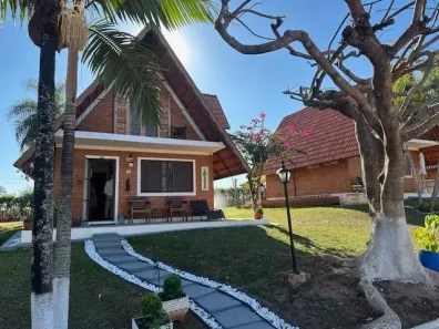 Casa de Condomínio com 2 Quartos à venda, 90m² no Centro, Águas de São Pedro