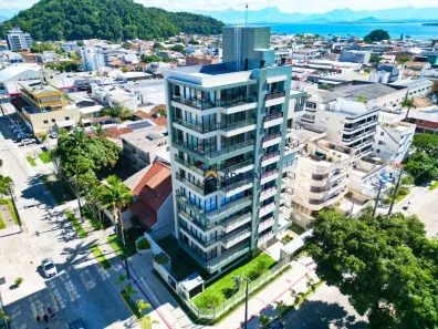 Apartamento com 3 Quartos à venda, 202m² no Guaratuba, Guaratuba