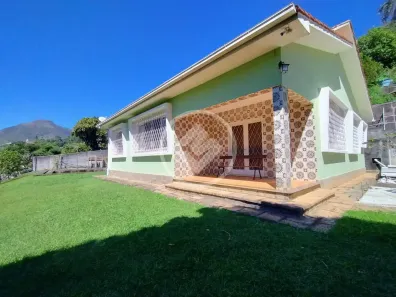 Casa com 3 Quartos à venda, 150m² no Tijuca, Teresópolis