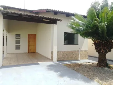 Casa com 3 Quartos para alugar, 130m² no Independência - 2º Complemento, Aparecida de Goiânia