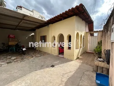 Casa com 2 Quartos à venda, 300m² no Alto Barroca, Belo Horizonte