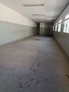 Galpão/Depósito/Armazém para alugar, 400m² no Taboão, Diadema