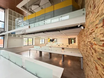 Prédio Comercial para alugar, 1065m² no Vila Nova Conceição, São Paulo