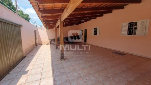 Casa com 3 Quartos à venda, 220m² no Buritis, Uberlândia