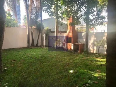 Casa com 4 Quartos para alugar, 400m² no Vila Cordeiro, São Paulo