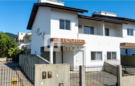 Casa com 3 Quartos para alugar, 125m² no Santa Mônica, Florianópolis
