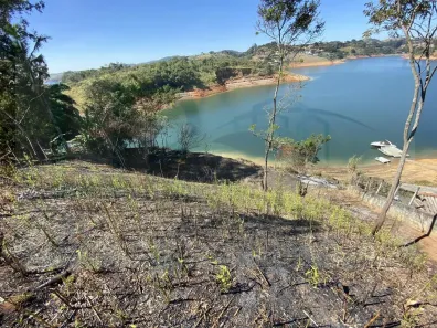 Lote/Terreno à venda, 1347m² no Águas de Igaratá, Igaratá