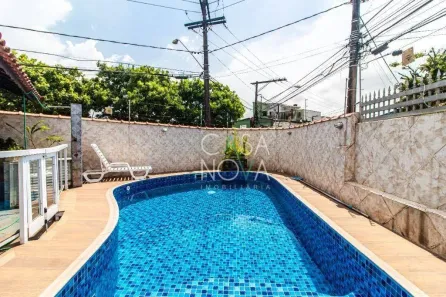 Sobrado com 4 Quartos à venda, 280m² no Vila Cascatinha, São Vicente
