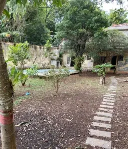 Casa com 3 Quartos à venda, 250m² no Horto Florestal, São Paulo