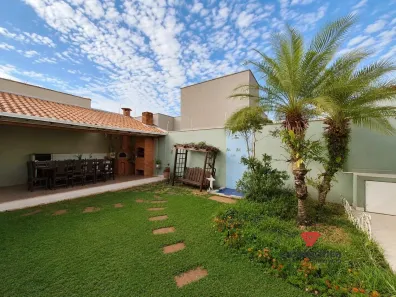 Casa com 4 Quartos à venda, 160m² no Vila Santo Antônio, Rio Claro