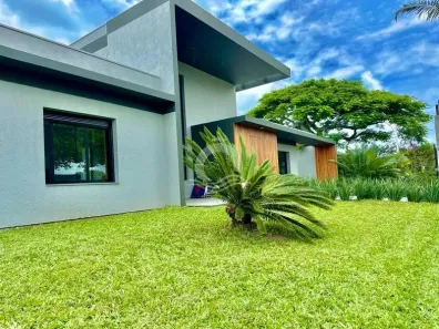 Casa com 4 Quartos à venda, 236m² no Curumim, Capão da Canoa