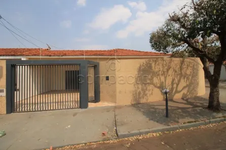 Casa com 3 Quartos para alugar, 120m² no Jardim Caparroz, São José do Rio Preto