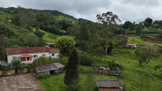 Fazenda/Sítio com 2 Quartos à venda, 677000m² no , Jacutinga