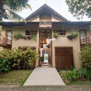 Casa com 4 Quartos para alugar, 10m² no , Porto Seguro