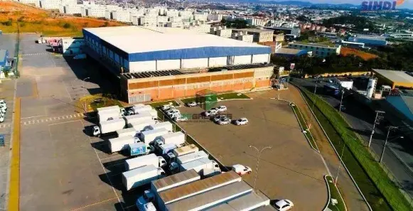 Galpão/Depósito/Armazém para alugar, 2300m² no Chácaras Reunidas Santa Terezinha, Contagem