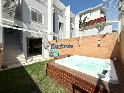 Sobrado com 3 Quartos à venda, 100m² no Areias, São José