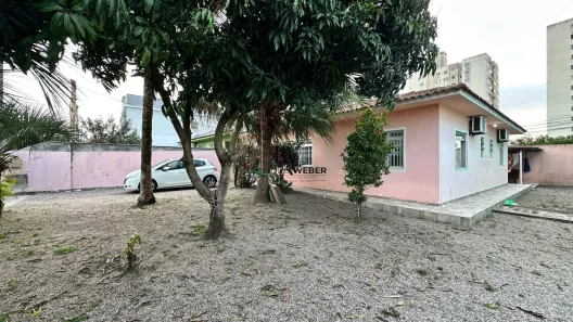 Casa com 2 Quartos à venda, 135m² no Areias, São José