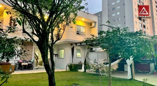 Casa com 2 Quartos à venda, 117m² no Centro, Balneário Piçarras