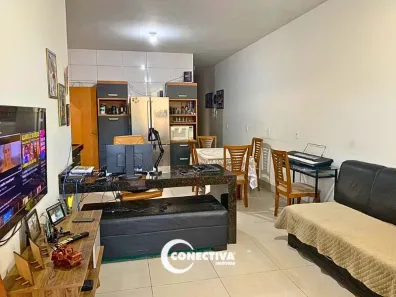 Casa com 3 Quartos à venda, 115m² no Jardim Califórnia, Goiânia