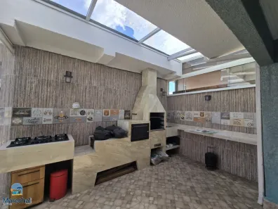 Casa com 2 Quartos para alugar, 103m² no Uberaba, Curitiba