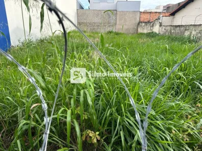 Lote/Terreno à venda, 360m² no Saraiva, Uberlândia