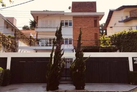 Sobrado com 4 Quartos à venda, 584m² no Jardim Guedala, São Paulo