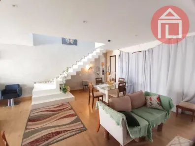 Casa com 2 Quartos à venda, 139m² no Loteamento Vila Romana, Bragança Paulista