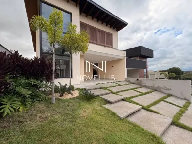 Casa de Condomínio com 4 Quartos à venda, 196m² no Condomínio Residencial Fogaça, Jacareí