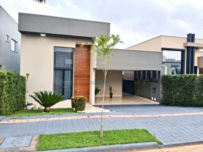 Casa com 3 Quartos à venda, 152m² no Centro, Londrina