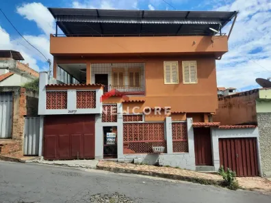 Casa com 7 Quartos à venda, 221m² no Vila Santo Antônio de Pádua, Sabará