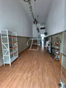 Imóvel Comercial para alugar, 90m² no Aldeia da Serra, Santana de Parnaíba