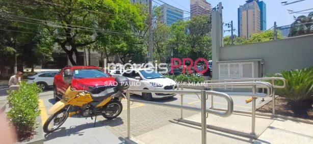 Imóvel Comercial à venda, 400m² no Indianópolis, São Paulo