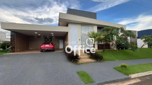 Casa com 3 Quartos à venda, 454m² no Condomínio Residencial Grand Trianon, Anápolis
