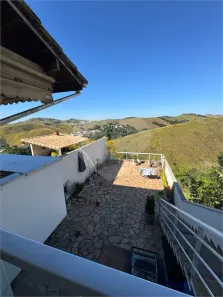 Casa com 3 Quartos à venda, 216m² no Jardim Amália, Volta Redonda