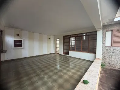 Casa com 3 Quartos à venda, 151m² no Vila Santa Rita, Franca