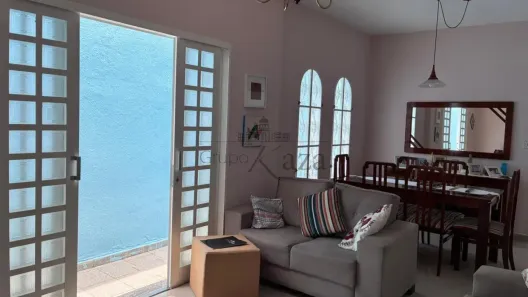 Casa com 4 Quartos à venda, 165m² no Jardim Paraíba, Jacareí