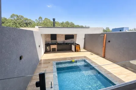 Casa de Condomínio com 3 Quartos para alugar, 130m² no Villas do Jaguari, Santana de Parnaíba