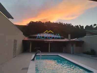 Casa com 3 Quartos à venda, 450m² no Caracol, Paraibuna