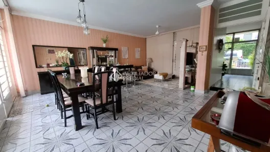 Casa com 4 Quartos à venda, 350m² no Barcelona, São Caetano do Sul