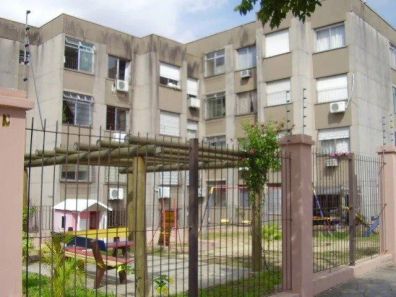Apartamento com 2 Quartos à venda, 58m² no Vila Ipiranga, Porto Alegre