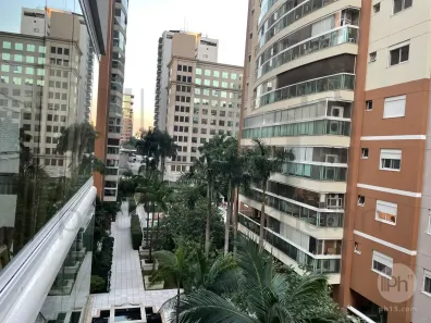 Apartamento com 3 Quartos à venda, 93m² no Vila Olímpia, São Paulo