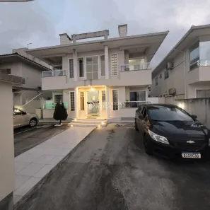 Apartamento com 2 Quartos à venda, 60m² no Nova Palhoça, Palhoça
