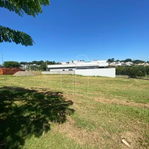 Lote/Terreno à venda, 275m² no Jardim Maria Izabel, Marília