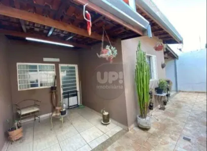 Casa de Condomínio com 2 Quartos à venda, 194m² no Parque Água Branca, Piracicaba