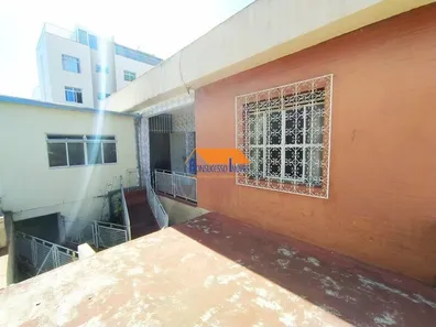 Casa com 3 Quartos à venda, 212m² no Nova Floresta, Belo Horizonte
